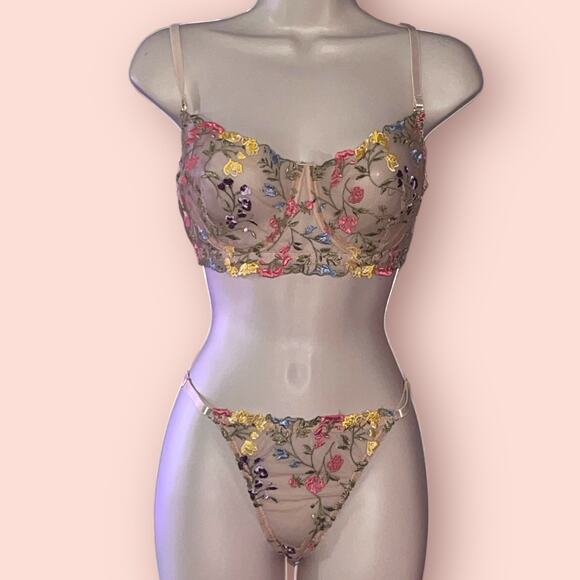Nudo Other - Brand New Nudo Lingerie Set Delicate Floral Sheer Underwire Two Piece 34D/S